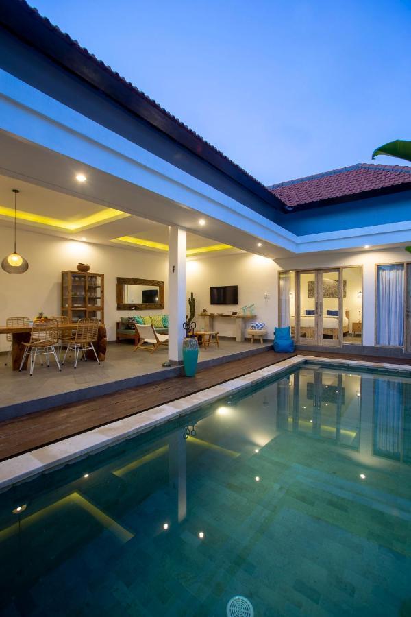 Villa Arif Seminyak  Exterior photo